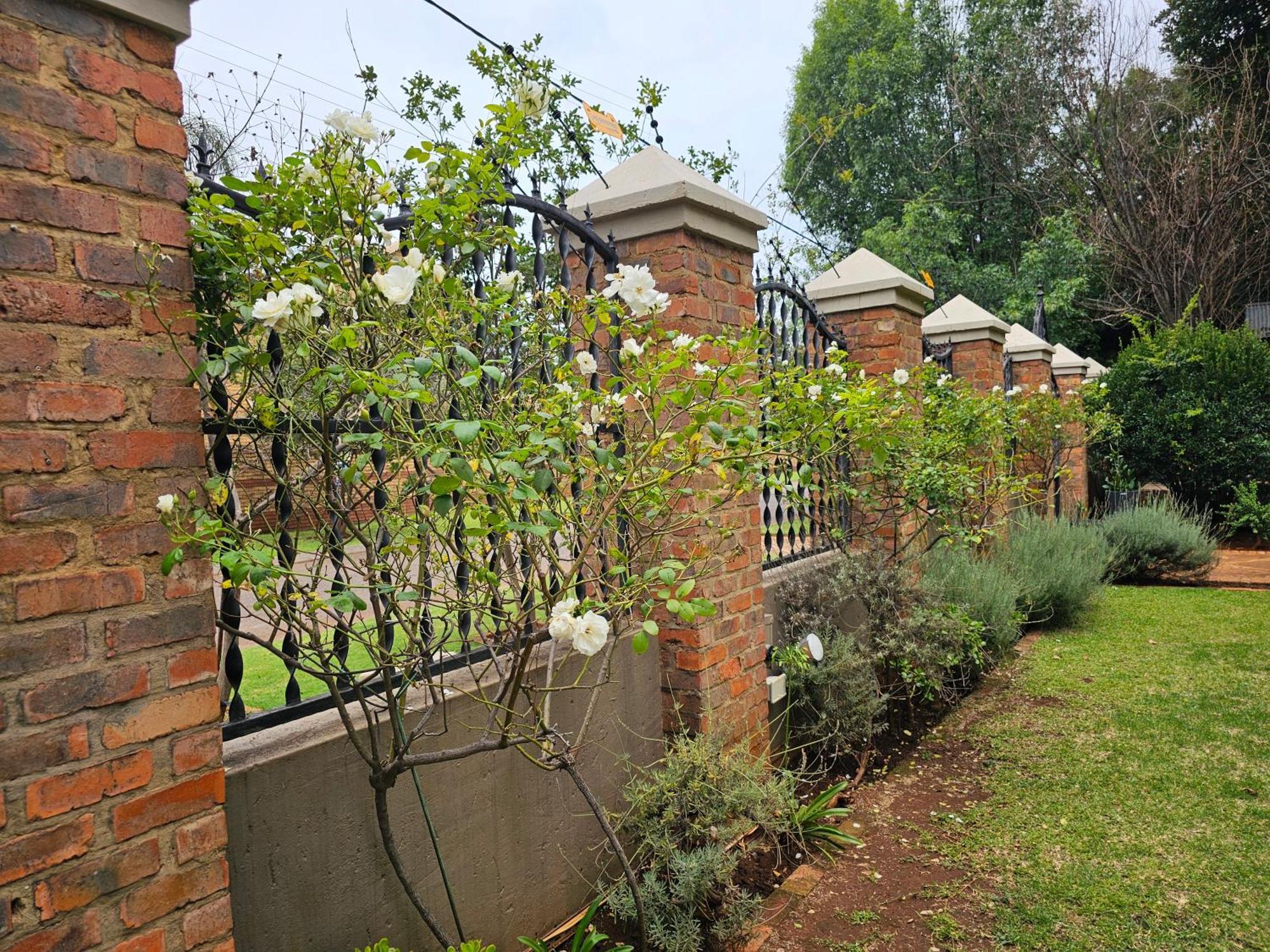 Castle Home Centurion Bagian luar foto